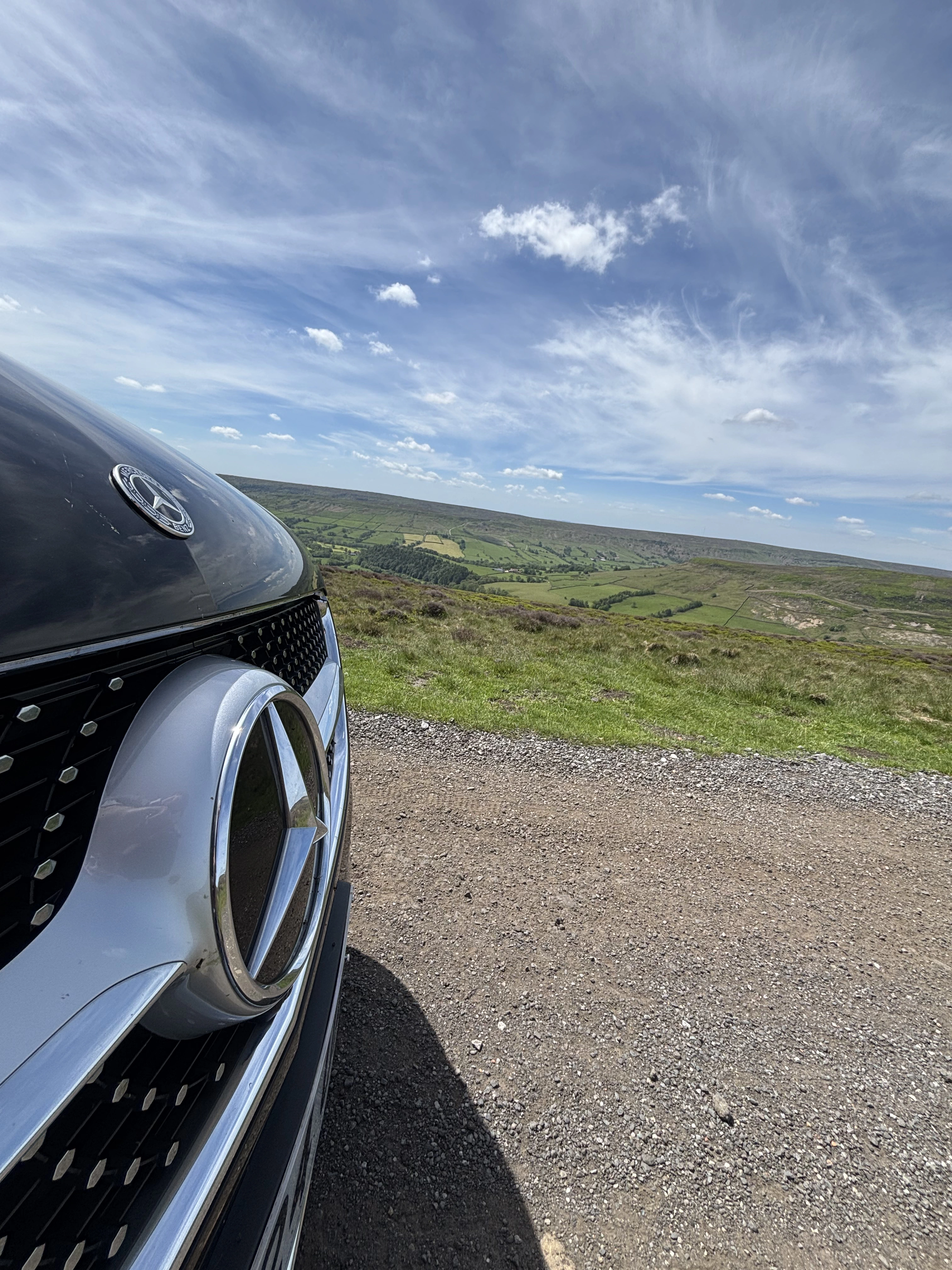 The front of a spotless Mercedes-Benz V-Class used for private Expedition Yorkshire tours